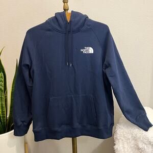 Women's NWT North Face Pullover Hoodie Size XL Color Navy Blue